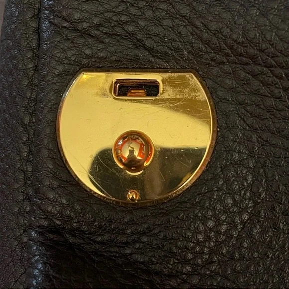 Marc Jacobs Magnetic Bag - Picture 14 of 14